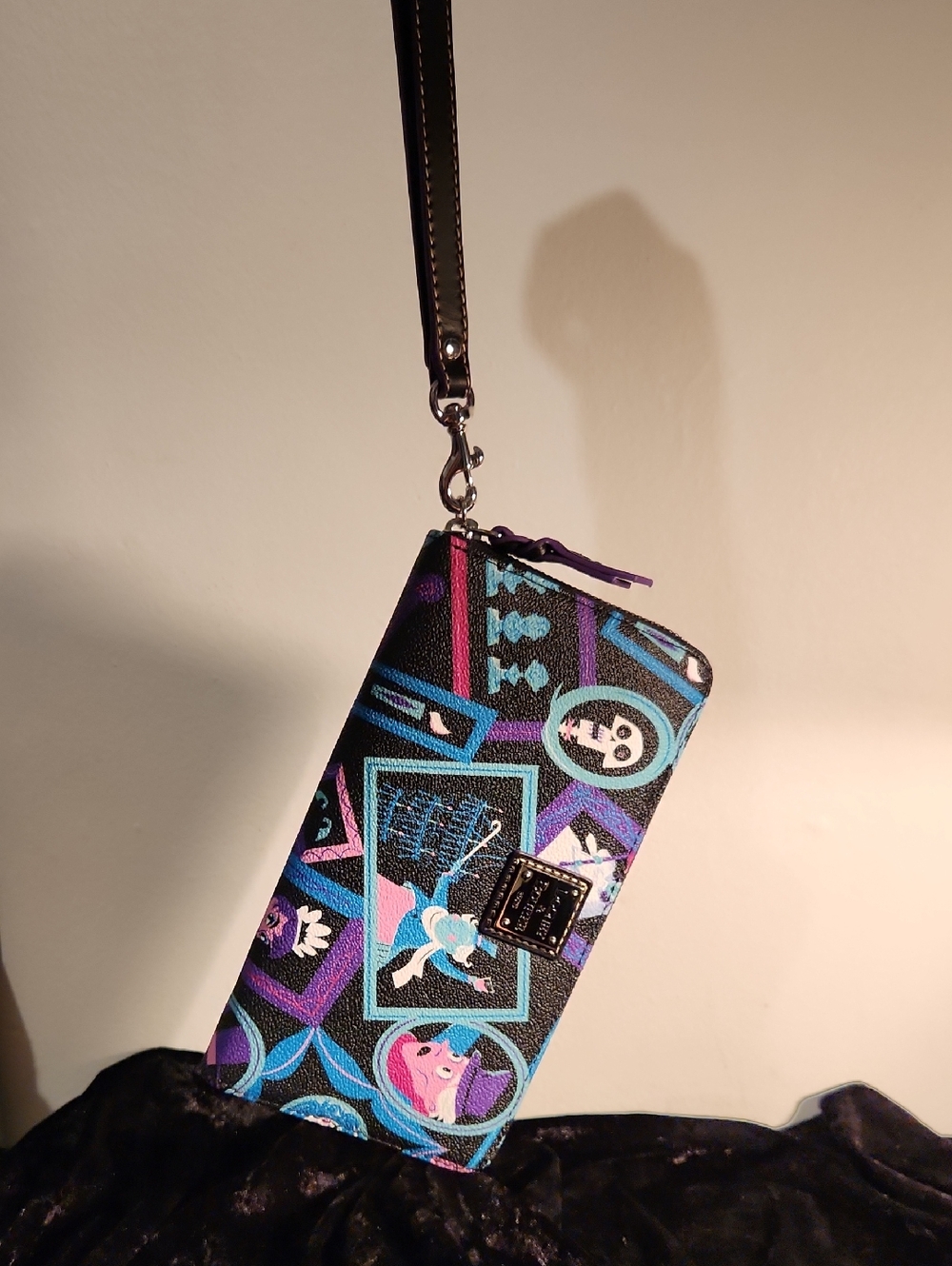 Dooney & Bourke Haunted Mansion Wrislet - Picture 7 of 8